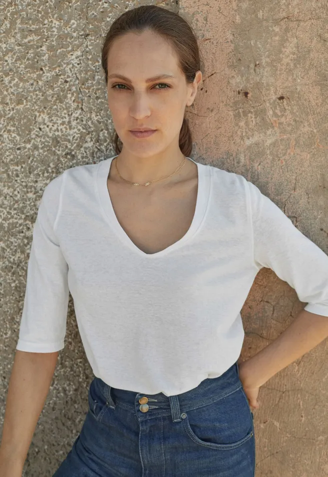Poetry Fashion TShirt and Tops Women Vneck Tshirt White