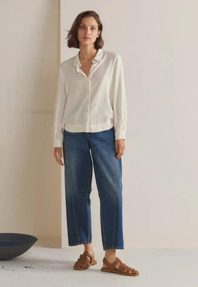 Poetry Fashion Trousers and Shorts Women Curveseam Denim Jeans Mid Blue Wash