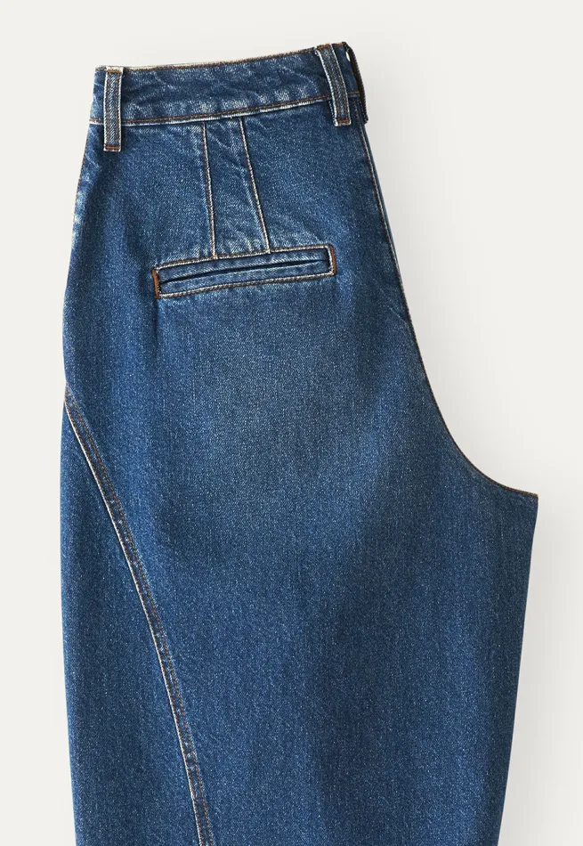 Poetry Fashion Trousers and Shorts Women Curveseam Denim Jeans Mid Blue Wash