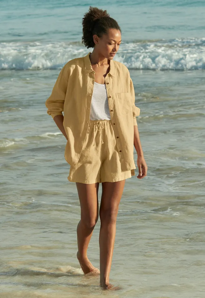 Poetry Fashion Trousers and Shorts Women Pullon Shorts Soft Gold