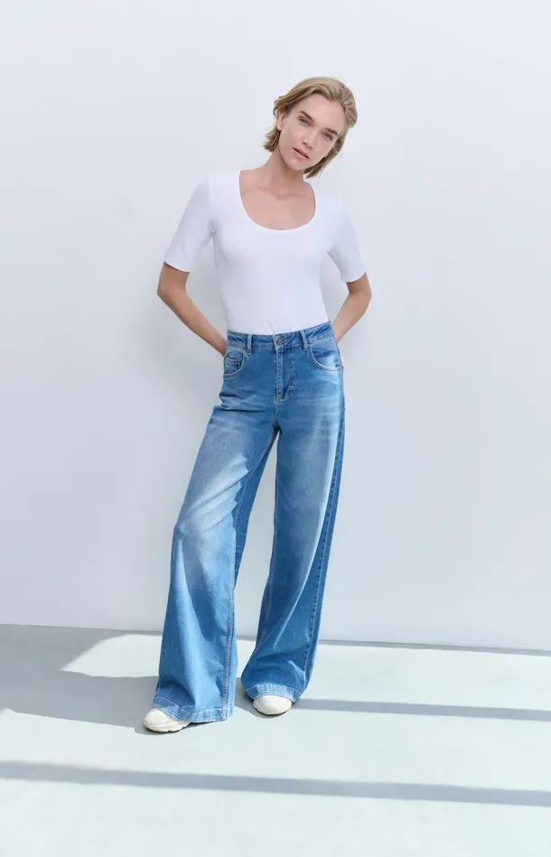 Ribbed Tshirt With Round Neck And Halflength Sleeves Pure White Women YAYA Tshirts Ribbed Tshirt With Round Neck And Halflength Sleeves Pure White Women YAYA Tshirts