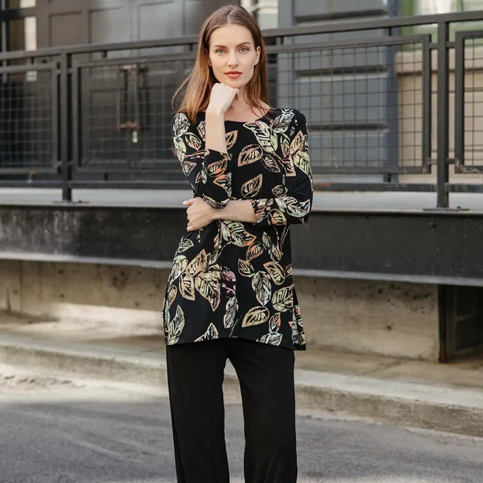 Side Vent Kerchief Hem Tunic 8211 Leaf Colorburst 8211 Final Sale Women Clara Sunwoo Tops Tunics Side Vent Kerchief Hem Tunic 8211 Leaf Colorburst 8211 Final Sale Women Clara Sunwoo Tops Tunics