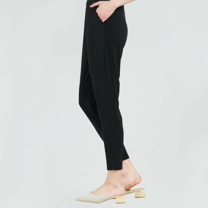 Signature Jogger Pocket Pant 8211 Black 8211 Limited Sizes Women Clara Sunwoo Pants Skirts