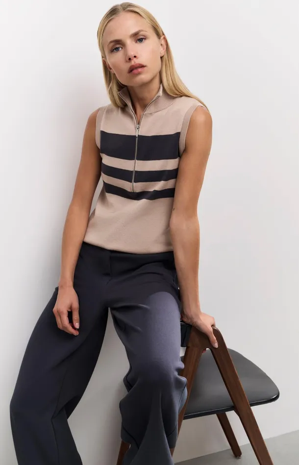 Sleeveless Sweater With Block Stripes And Halfzip Humus Beige Dessin Women YAYA Sweaters Sleeveless Sweater With Block Stripes And Halfzip Humus Beige Dessin Women YAYA Sweaters