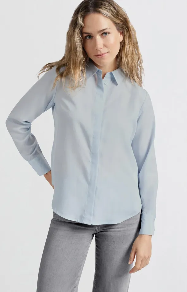 Soft Basic Blouse With Long Sleeves And Collar Gray Dawn Blue Women YAYA Blouses Soft Basic Blouse With Long Sleeves And Collar Gray Dawn Blue Women YAYA Blouses