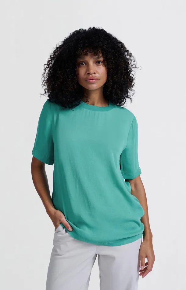 Soft Woven Tshirt With Round Neck And Short Sleeves Lagoon Blue Women YAYA Tops Soft Woven Tshirt With Round Neck And Short Sleeves Lagoon Blue Women YAYA Tops