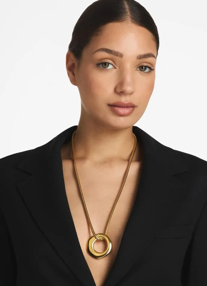 St John Christina Caruso Jewelry Women Christina Caruso Circle Pendant Necklace Gold St John Christina Caruso Jewelry Women Christina Caruso Circle Pendant Necklace Gold
