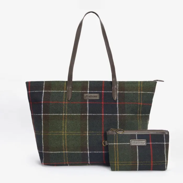 Women Barbourreg Witford Tartan Tote Orvis Packs and Bags