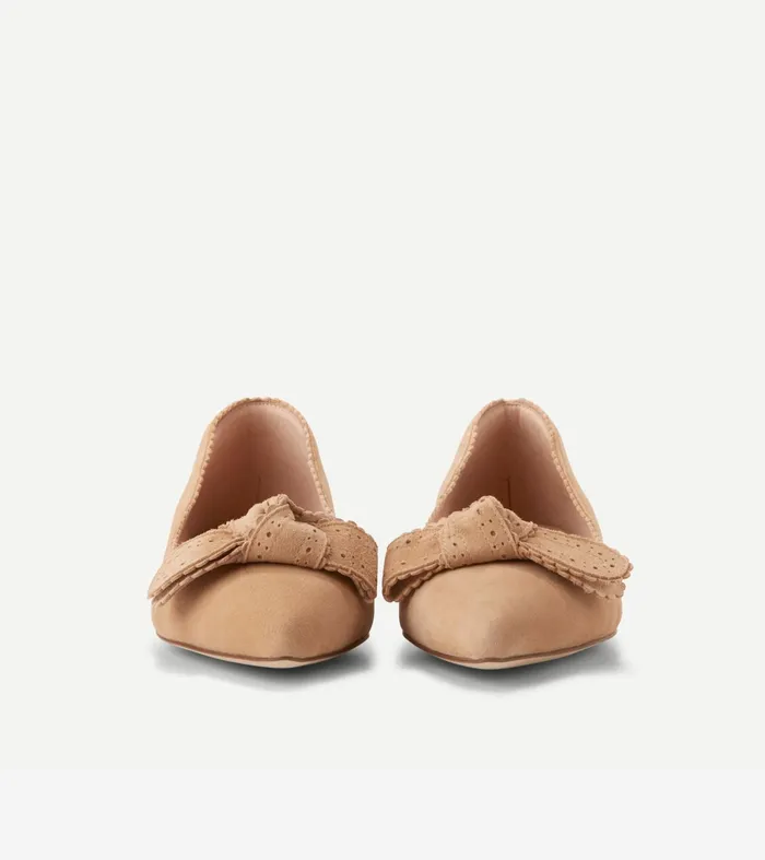 Women Bellport Bow Skimmer Flats Blush Tan Cole Haan Dress Shoes