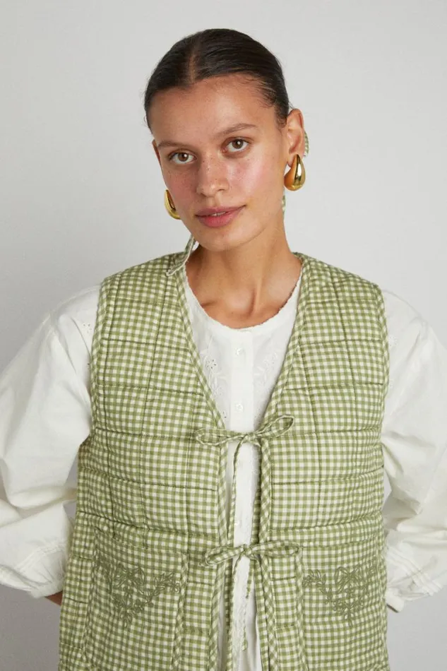 Women Damson Madder Gilets Arte Reversible Tie Gilet 8211 Green Gingham