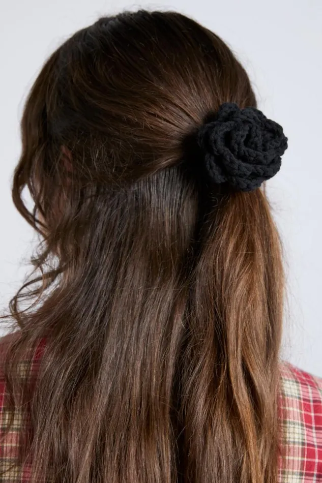 Women Damson Madder Hair Accessories 2 Pack Crochet Flower Hair Bobbles