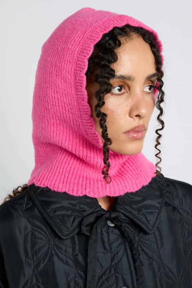 Women Damson Madder Hats Scalloped Edge Hood In Pink