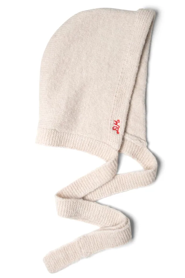 Women Damson Madder Hoods Tie Neck Bonnet In Oatmeal