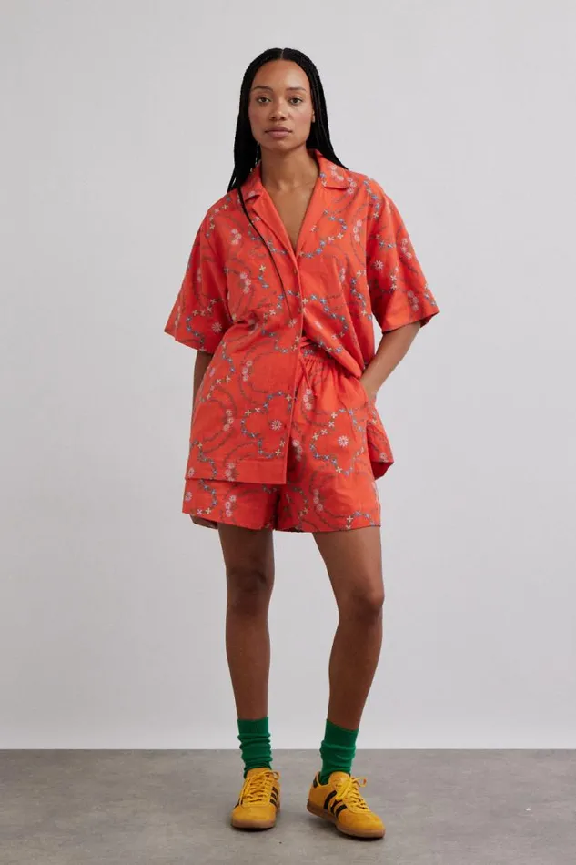 Women Damson Madder Shorts Table Cloth Shorts 8211 Red Flower Embroidery