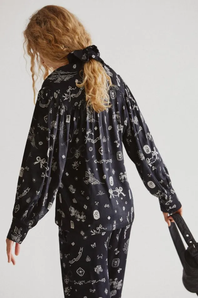 Women Damson Madder Tops Clairo Blouse 8211 Symbol Print