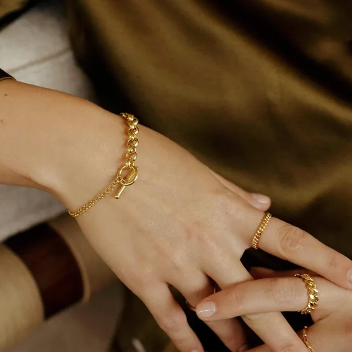 Women Este Lalonde Bracelets Daisy London Jewellery Este Lalonde Interlock Bracelet 18ct Gold Plate