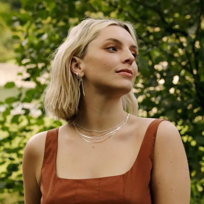 Women Este Lalonde Earrings Daisy London Jewellery Este Lalonde Flow Huggie Hoops Sterling Silver