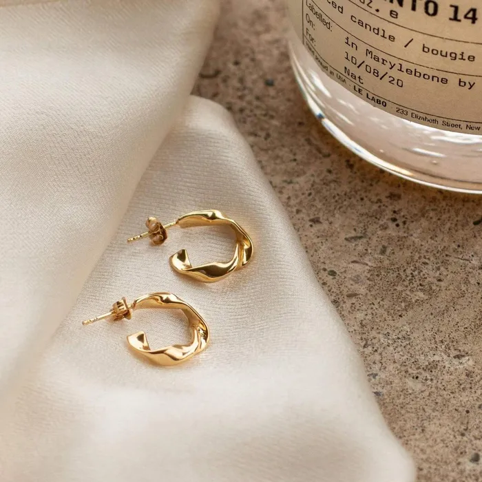 Women Este Lalonde Earrings Daisy London Jewellery Este Lalonde Flow Midi Hoops 18ct Gold Plate