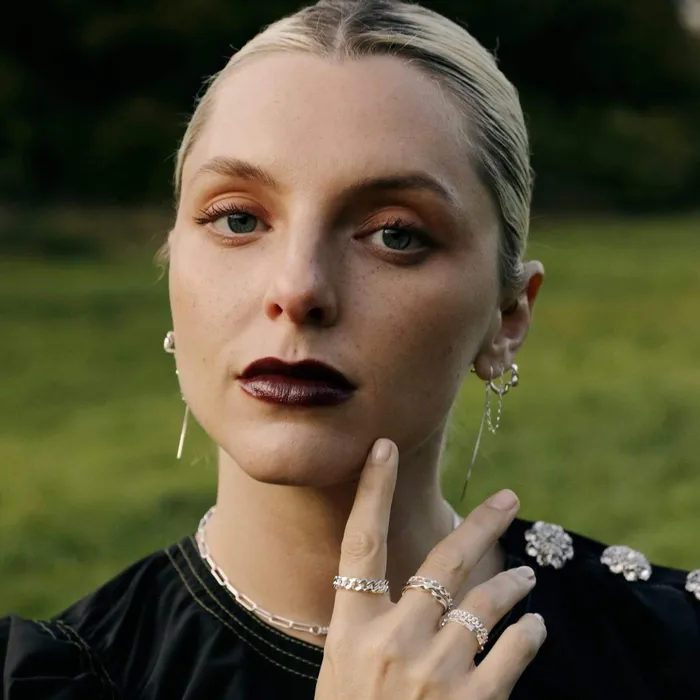 Women Este Lalonde Rings Daisy London Jewellery Este Lalonde Box Chain Ring Sterling Silver
