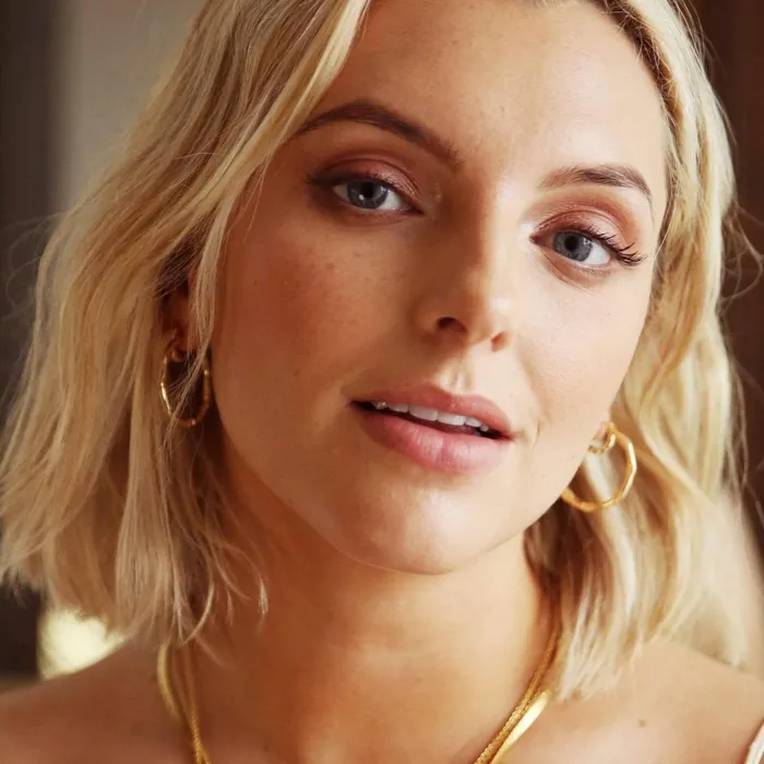 Women Este X Daisy Goddess Daisy London Jewellery Este Lalonde Goddess Glow Hoop Earrings 18Ct Gold Plate