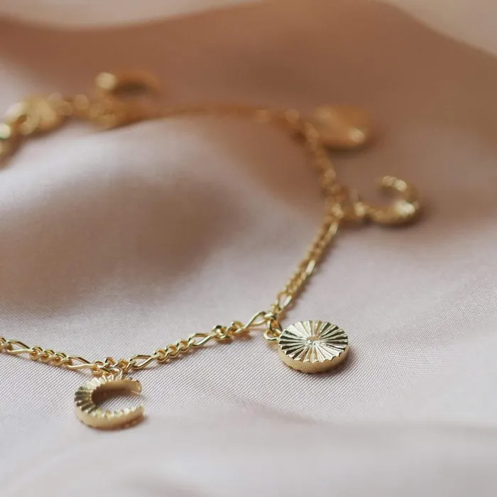Women Este X Daisy Goddess Daisy London Jewellery Este Lalonde Luna Charm Bracelet 18Ct Gold Plated