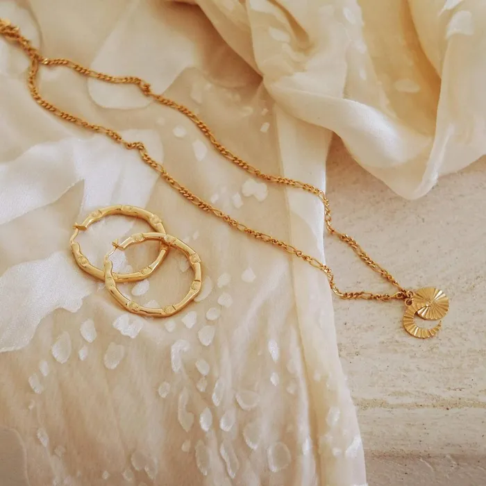 Women Este X Daisy Goddess Daisy London Jewellery Este Lalonde Luna Charm Necklace 18Ct Gold Plate