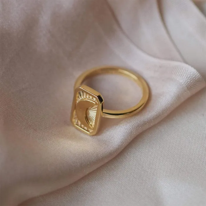 Women Este X Daisy Goddess Daisy London Jewellery Este Lalonde Luna Ring 18Ct Gold Plate