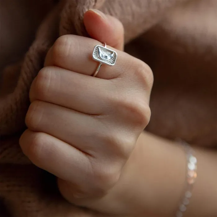 Women Este X Daisy Goddess Daisy London Jewellery Este Lalonde Luna Ring Sterling Silver