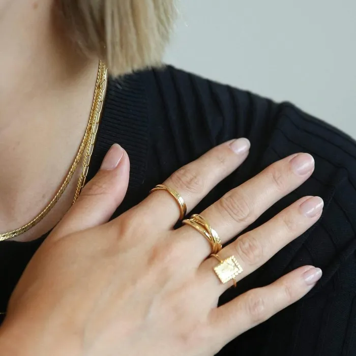 Women Este X Daisy Goddess Daisy London Jewellery Este Lalonde Trinity Ring 18Ct Gold Plate