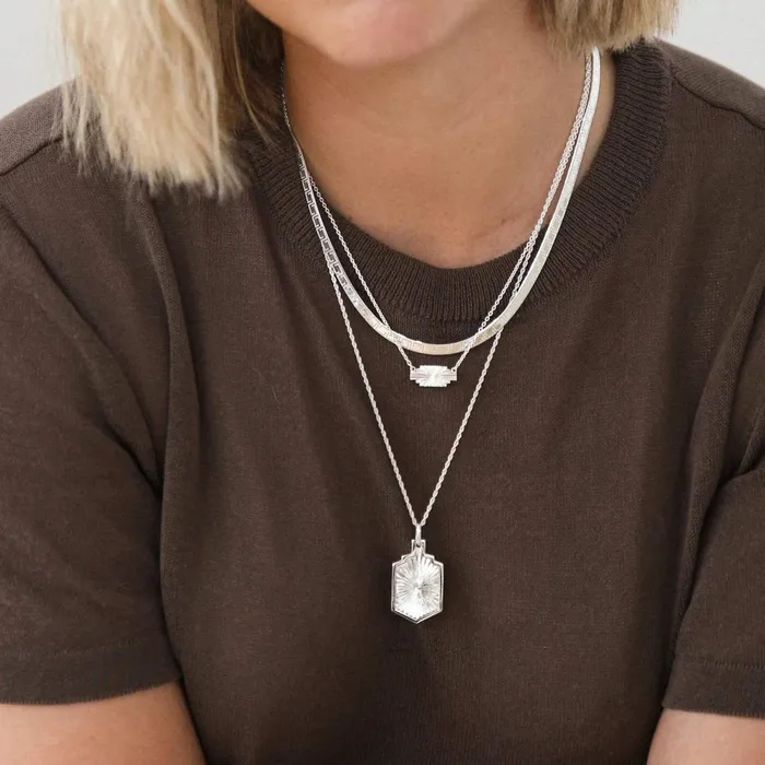 Women Este X Daisy Original Daisy London Jewellery Este Lalonde Mini Sunburst Shield Necklace Sterling Silver