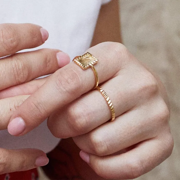 Women Este X Daisy Original Daisy London Jewellery Este Lalonde Rising Sun Frame Ring 18Ct Gold Plate
