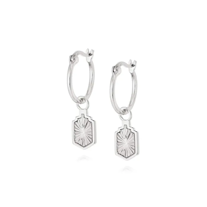 Women Este X Daisy Original Daisy London Jewellery Este Lalonde Sunburst Shield Charm Earrings Sterling Silver Women Este X Daisy Original Daisy London Jewellery Este Lalonde Sunburst Shield Charm Earrings Sterling Silver