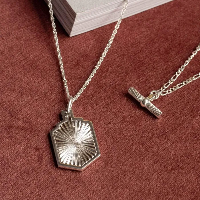 Women Este X Daisy Original Daisy London Jewellery Este Lalonde Sunburst Shield Necklace Sterling Silver
