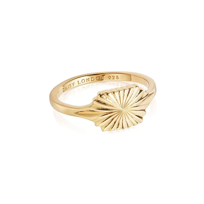 Women Este X Daisy Original Daisy London Jewellery Este Lalonde Sunburst Shield Ring 18Ct Gold Plate Women Este X Daisy Original Daisy London Jewellery Este Lalonde Sunburst Shield Ring 18Ct Gold Plate