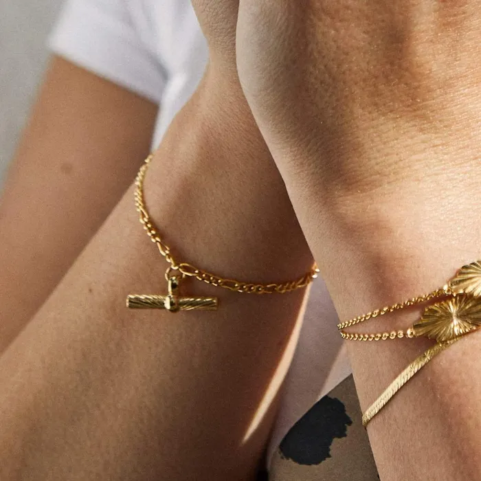 Women Este X Daisy Original Daisy London Jewellery Este Lalonde T Bar Drop Bracelet 18Ct Gold Plate