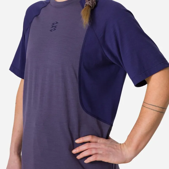 Women Explore Merino TShirt Asphalt Vulcanrockridge Sedona Sagegraystone Eclipse Rapha Hoodies TShirts and Tops