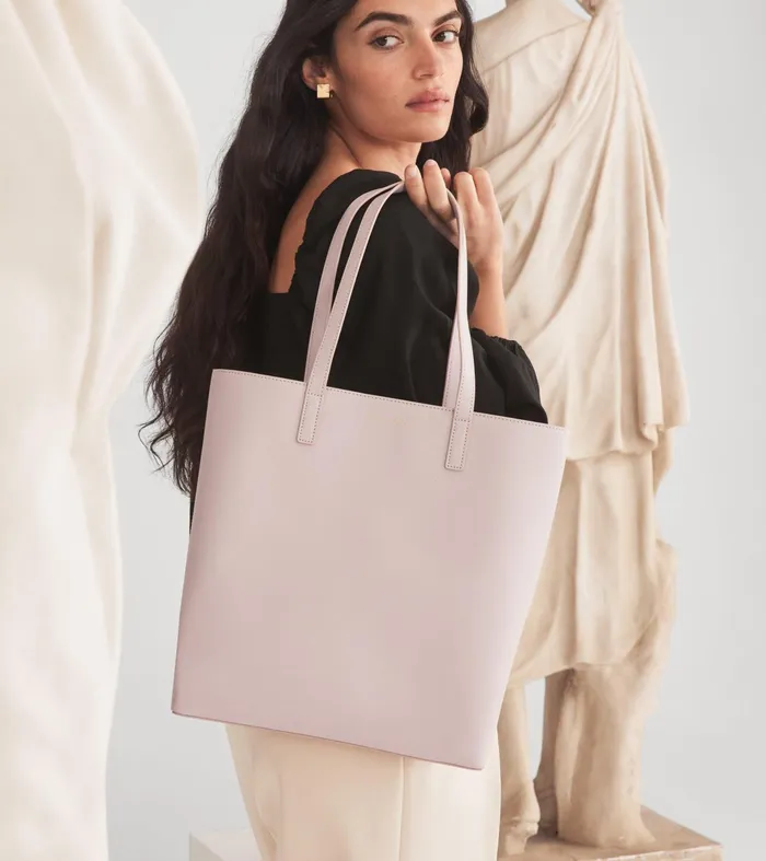 Women Go Anywhere Tote Bag Warm Beige Cole Haan Tote Bags