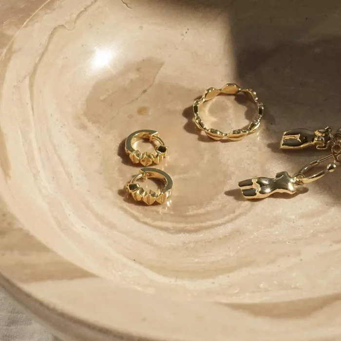 Women Huggie Earrings Daisy London Jewellery Vita Lips Huggies 18ct Gold Plate
