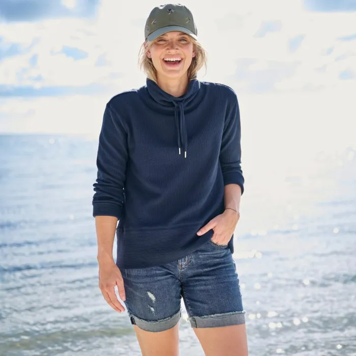 Women Kut From The Klothreg Catherine Boyfriend 7quot Shorts Med Indigo Midrise Orvis Shorts