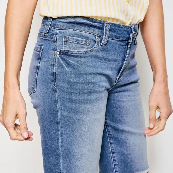 Women Kut From The Klothreg Natalie Bermuda 10quot Shorts Light Indigo Midrise Orvis Shorts