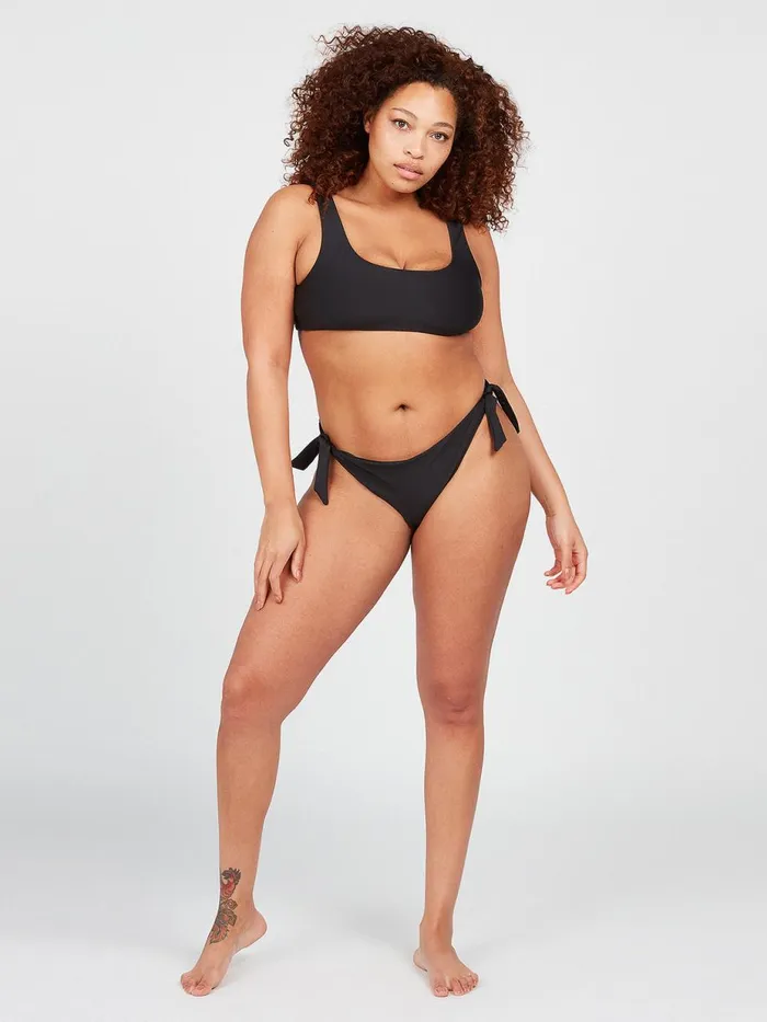 Womens EcoTrue Swim Volcom Simply Seamless Scoop Plus Size Bikini Top 8211 Black