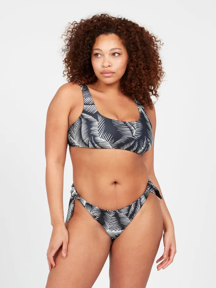Womens EcoTrue Swim Volcom Stay Or Leaf Scoop Plus Size Bikini Top 8211 Black