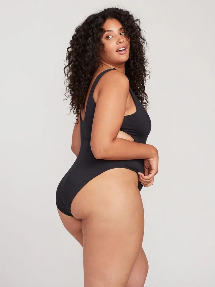 Womens OnePiece Swimsuits Volcom Simply Seamless OnePiece Plus Size 8211 Black