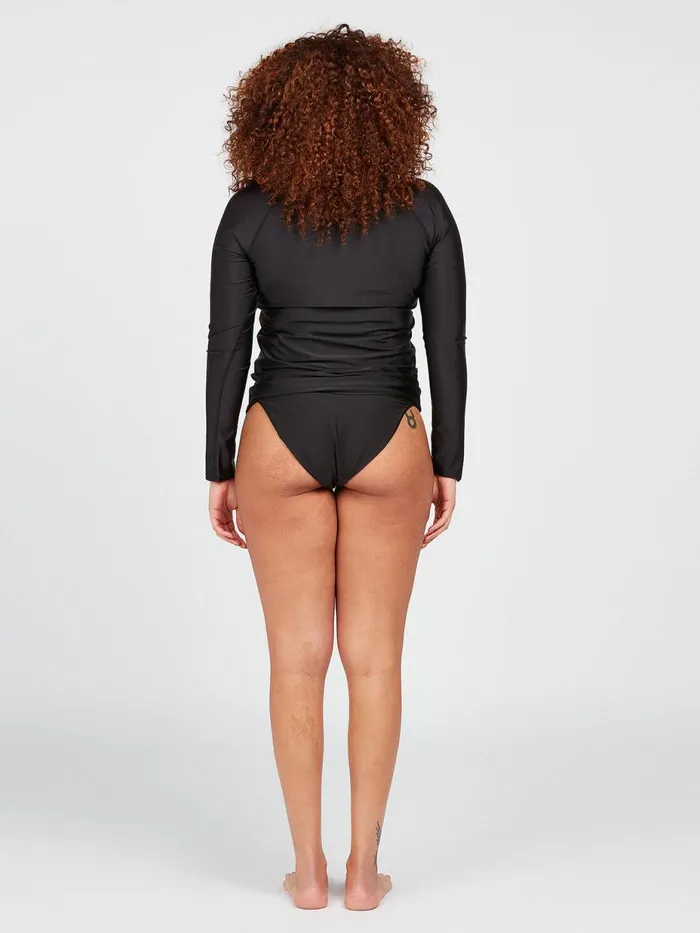 Womens Rashguards Volcom Simply Core Long Sleeve UPF 50 Plus Size Rashguard 8211 Black