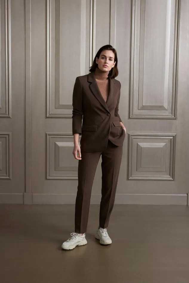 Woven Blazer With Fitted Fit Button And Pockets Chocolate Brown Women YAYA Blazers Woven Blazer With Fitted Fit Button And Pockets Chocolate Brown Women YAYA Blazers