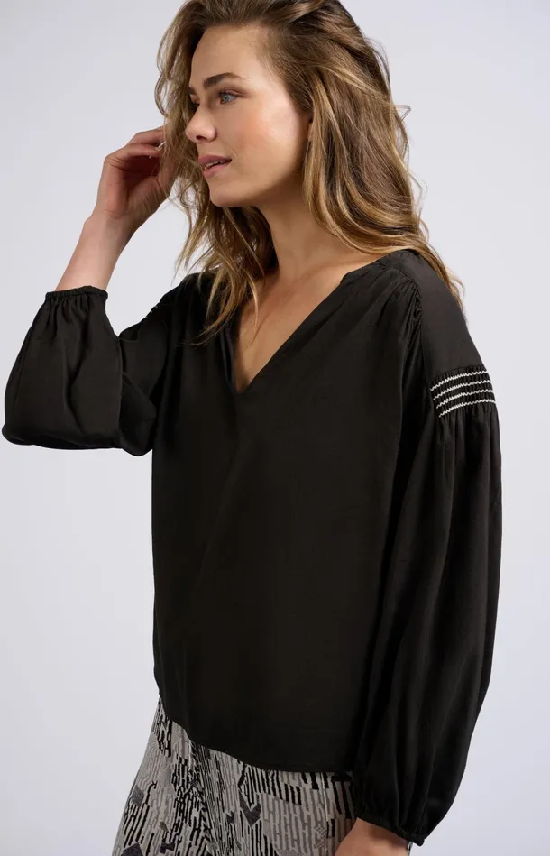 Woven Top With Vneck Long Sleeves And Shoulder Details Licorice Black Women YAYA Blouses Woven Top With Vneck Long Sleeves And Shoulder Details Licorice Black Women YAYA Blouses