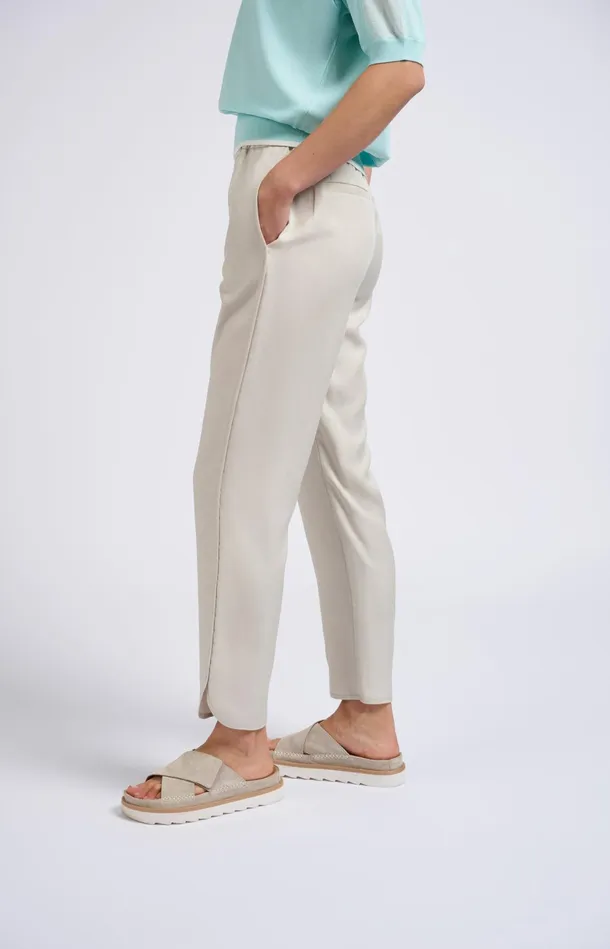 Woven Trousers With Elastic Waist And Straight Legs Moonstruck Women YAYA Trousers Woven Trousers With Elastic Waist And Straight Legs Moonstruck Women YAYA Trousers